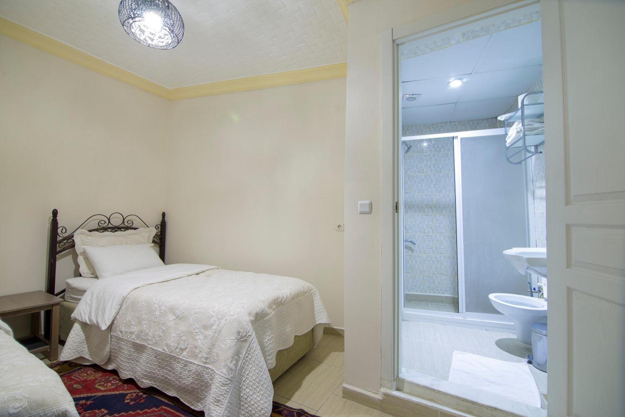 Kamelya Cave Hostel (Adults Only) 格雷梅 外观 照片